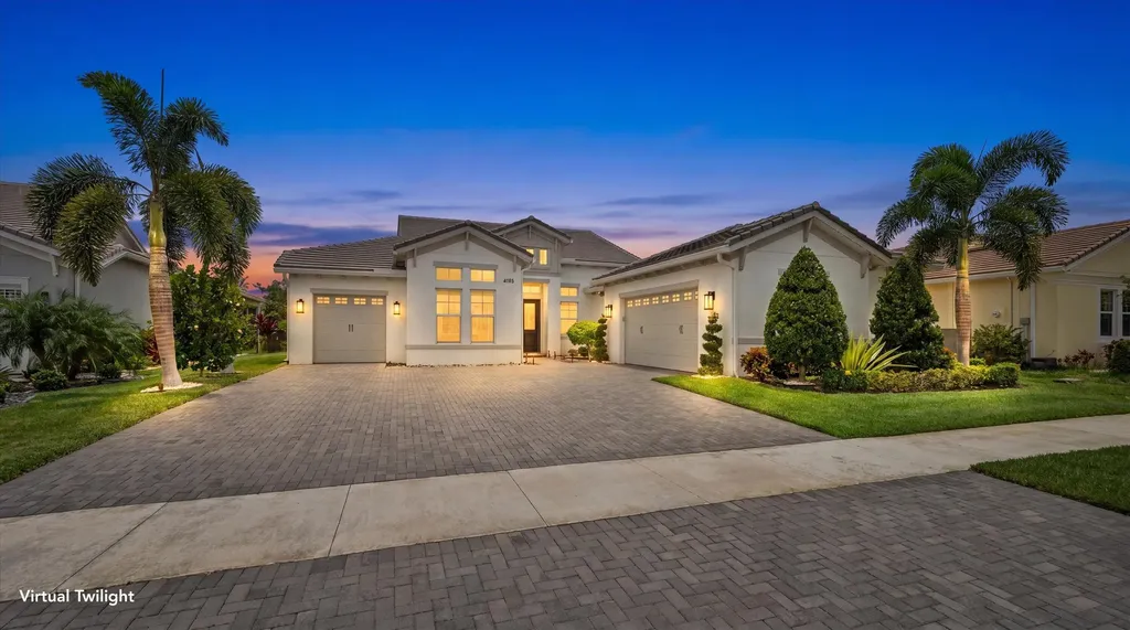 Westlake FL, 4788 Estates Circle