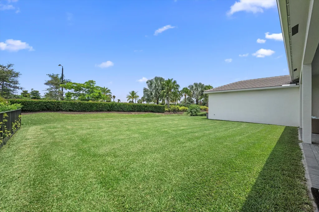4788 Estates Circle Westlake FL 33470