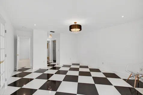 6105 Via Laguna Lane Boca Raton FL 33433