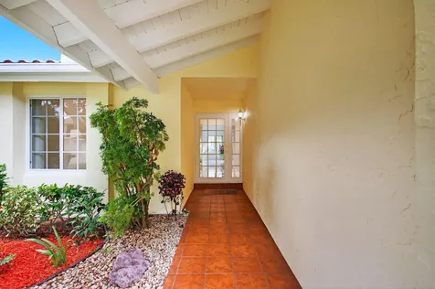 6105 Via Laguna Lane Boca Raton FL 33433