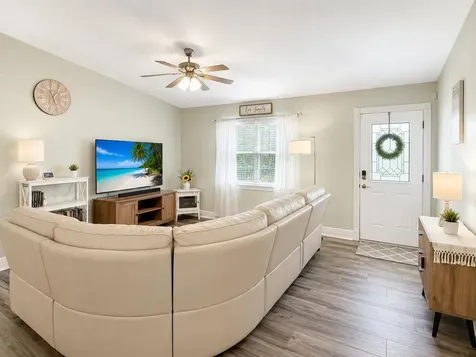 4436 SE Beckett Avenue Stuart FL 34997