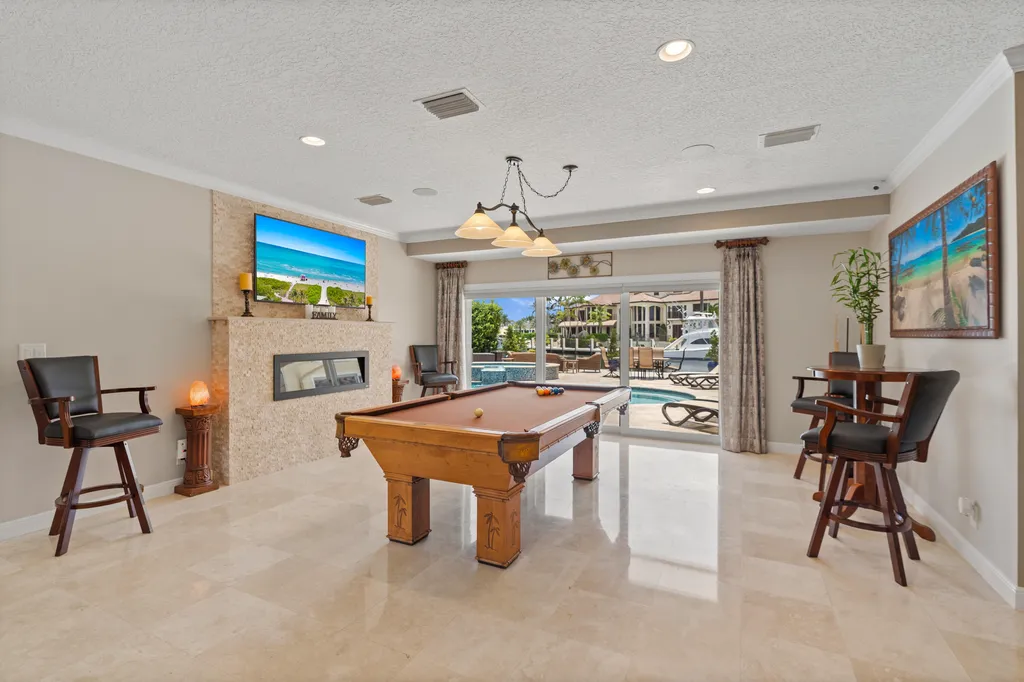 2600 NE 33rd Street Lighthouse Point FL 33064