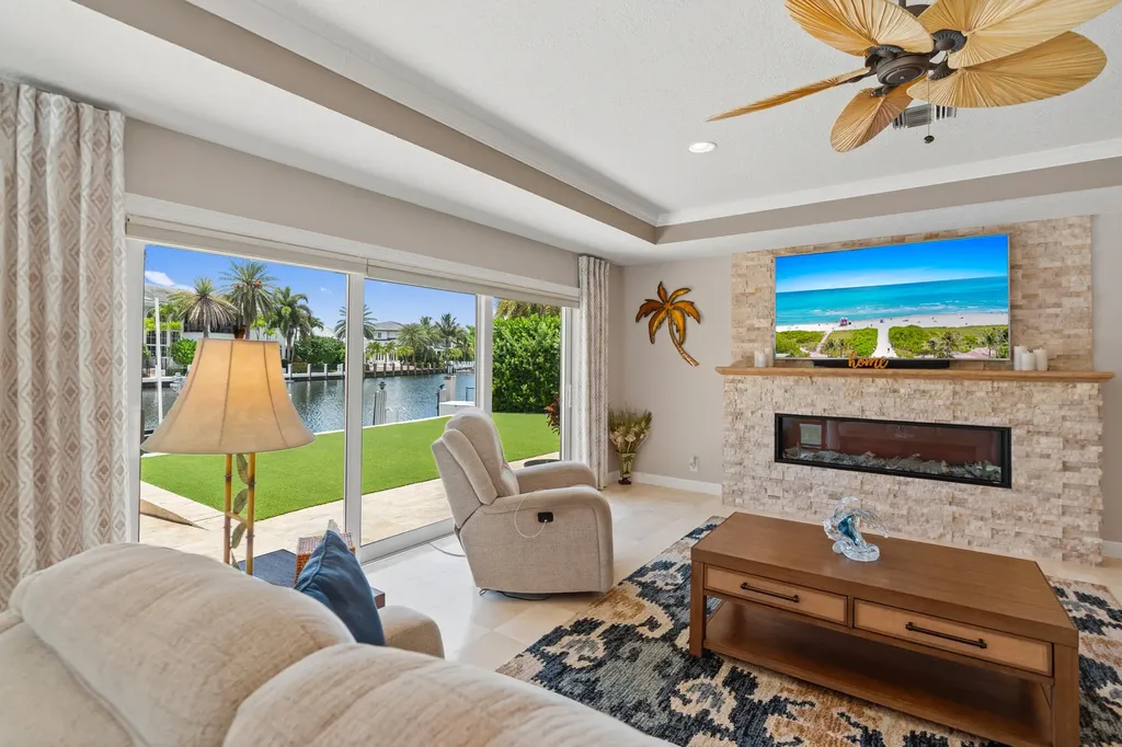 2600 NE 33rd Street Lighthouse Point FL 33064