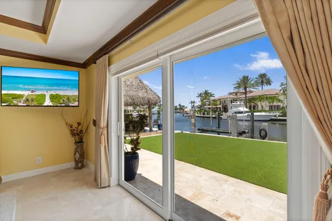 2600 NE 33rd Street Lighthouse Point FL 33064