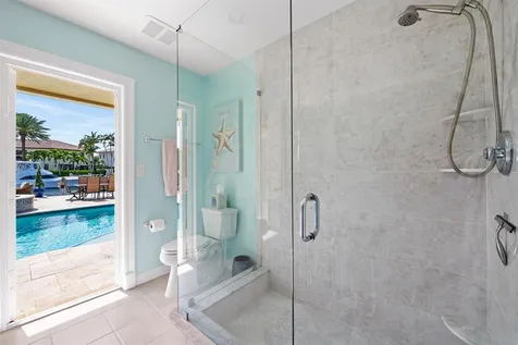 2600 NE 33rd Street Lighthouse Point FL 33064