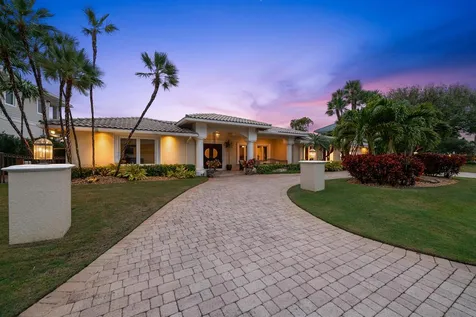 2600 NE 33rd Street Lighthouse Point FL 33064