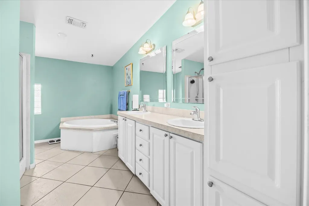 2824 Hook Court Port St Lucie FL 34952