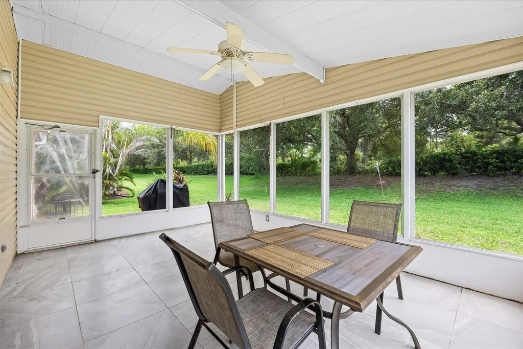 2824 Hook Court Port St Lucie FL 34952