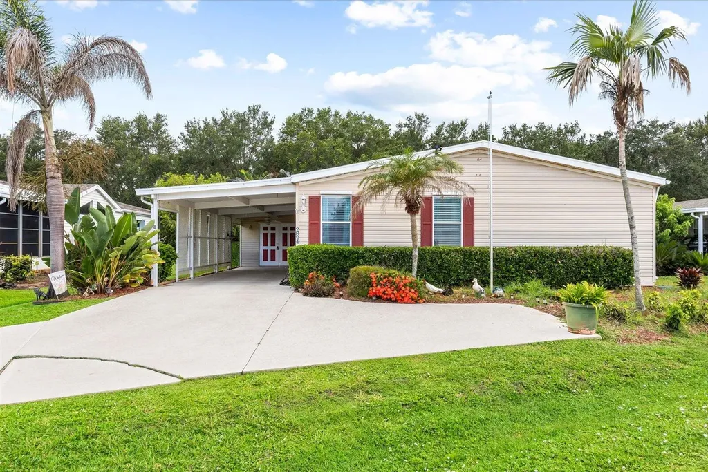2824 Hook Court Port St Lucie FL 34952
