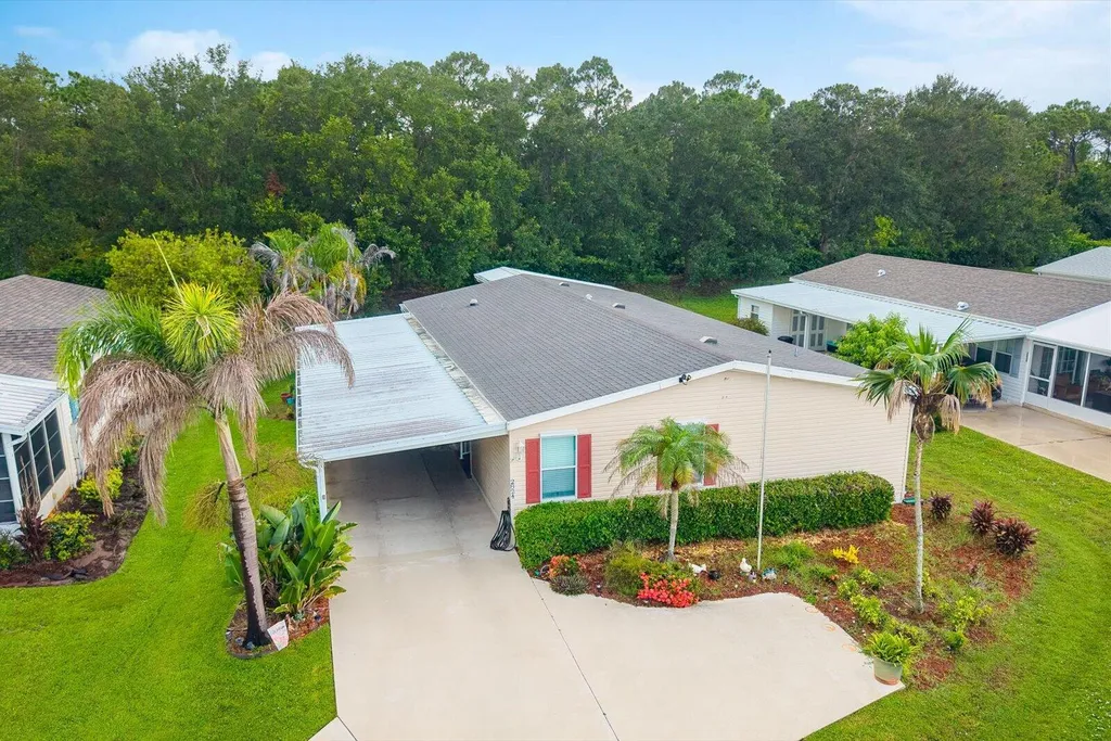 2824 Hook Court Port St Lucie FL 34952