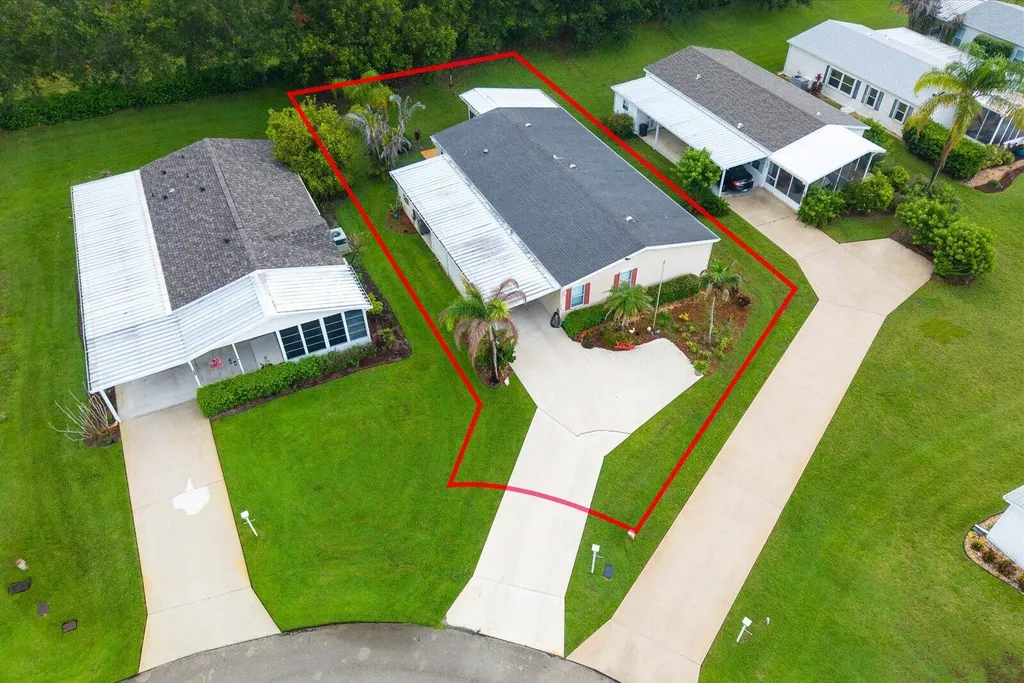 2824 Hook Court Port St Lucie FL 34952