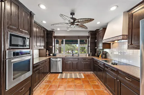 88 River Drive Tequesta FL 33469