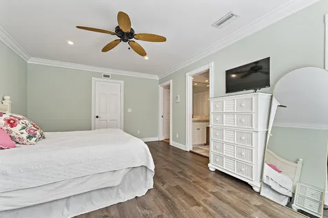 88 River Drive Tequesta FL 33469