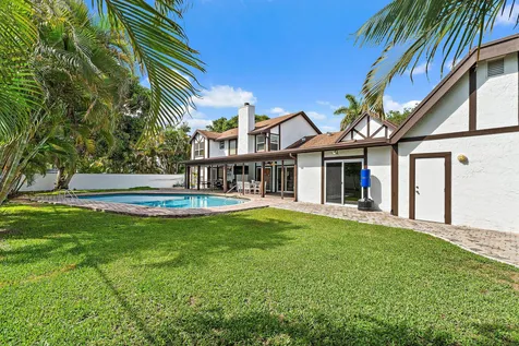 88 River Drive Tequesta FL 33469