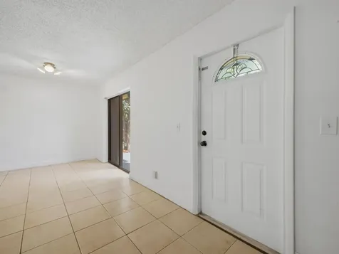 105 Woodland Road Palm Springs FL 33461