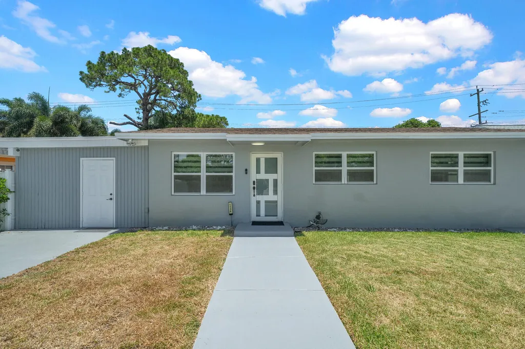 1134 S Ridge Street Lake Worth Beach FL 33460