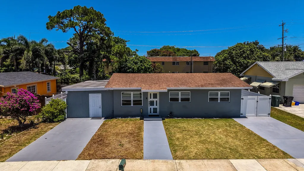 1134 S Ridge Street Lake Worth Beach FL 33460