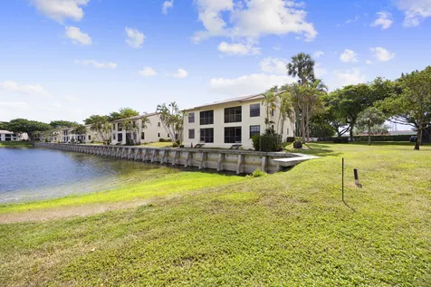 2600 Greenwood Terrace Boca Raton FL 33431