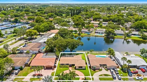 1720 NW 105th Avenue Pembroke Pines FL 33026