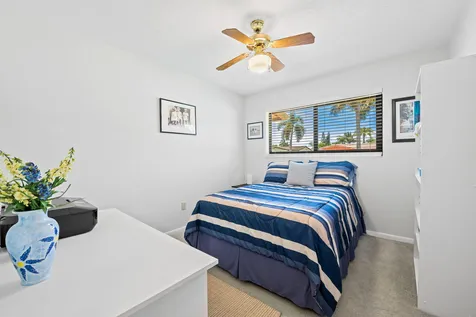 1720 NW 105th Avenue Pembroke Pines FL 33026