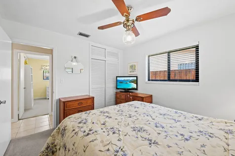1720 NW 105th Avenue Pembroke Pines FL 33026