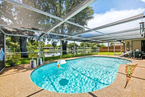 1720 NW 105th Avenue Pembroke Pines FL 33026