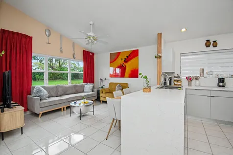 11062 Autoro Court Boca Raton FL 33498