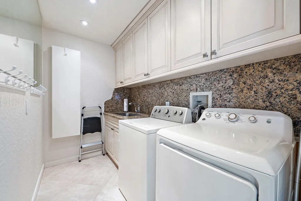 13348 Mangrove Isle Drive Palm Beach Gardens FL 33410