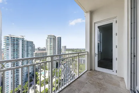 511 SE 5 Avenue Fort Lauderdale FL 33301