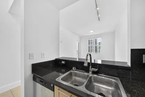 511 SE 5 Avenue Fort Lauderdale FL 33301