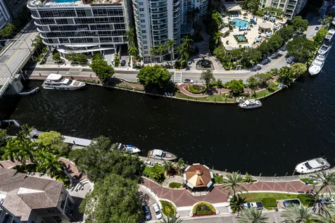 511 SE 5 Avenue Fort Lauderdale FL 33301