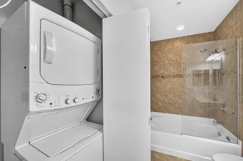 511 SE 5 Avenue Fort Lauderdale FL 33301