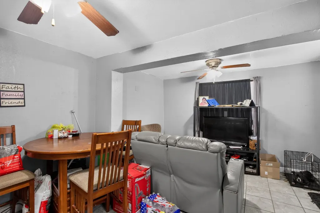 608 NW 15th Avenue Pompano Beach FL 33069