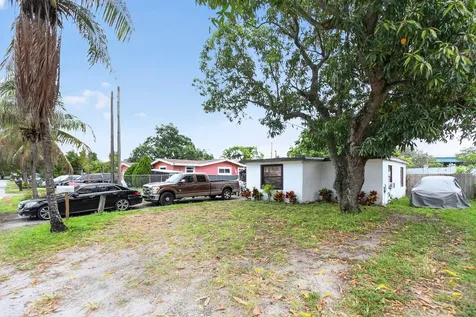 608 NW 15th Avenue Pompano Beach FL 33069
