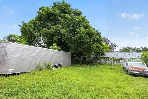 608 NW 15th Avenue Pompano Beach FL 33069