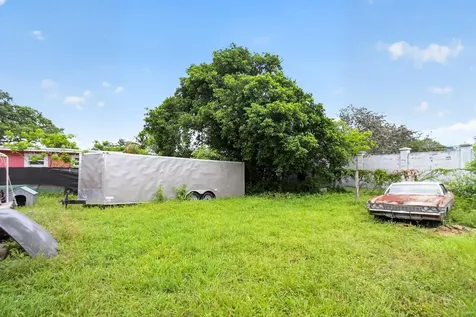 608 NW 15th Avenue Pompano Beach FL 33069