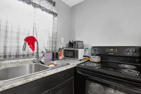 608 NW 15th Avenue Pompano Beach FL 33069
