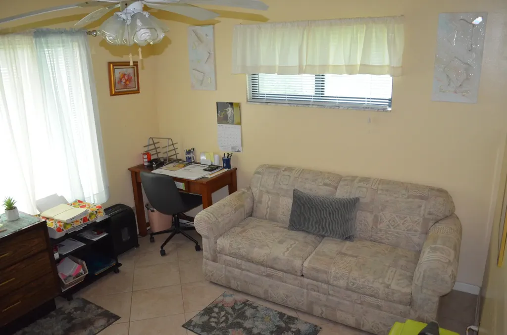 5392 Viburnum Circle Delray Beach FL 33484