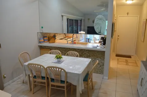 5392 Viburnum Circle Delray Beach FL 33484