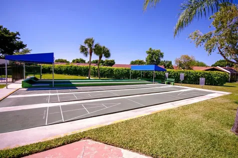 5392 Viburnum Circle Delray Beach FL 33484