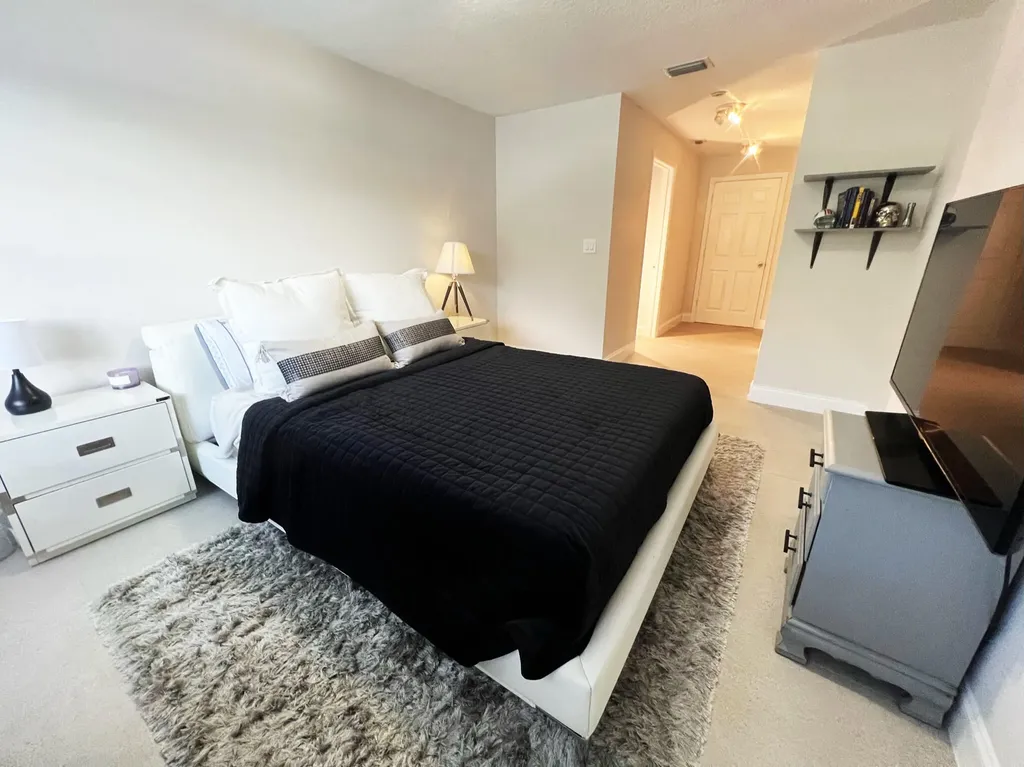 235 City View Drive Fort Lauderdale FL 33311