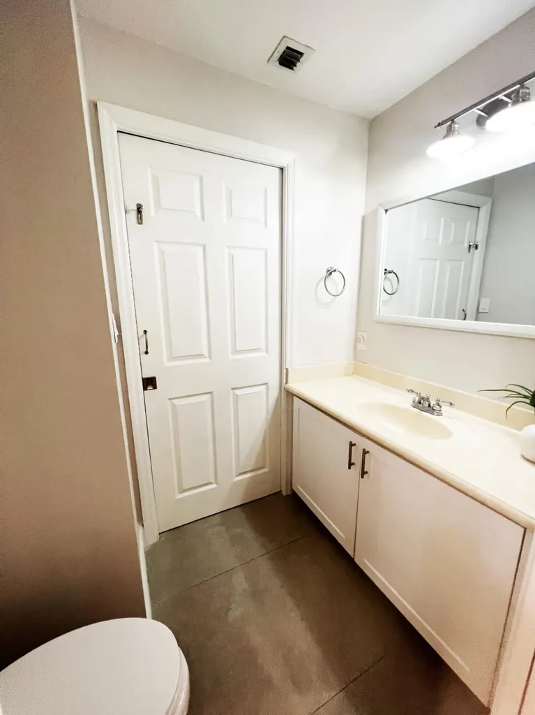 235 City View Drive Fort Lauderdale FL 33311
