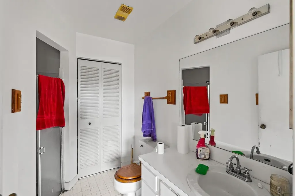 3370 Beau Rivage Drive Pompano Beach FL 33064