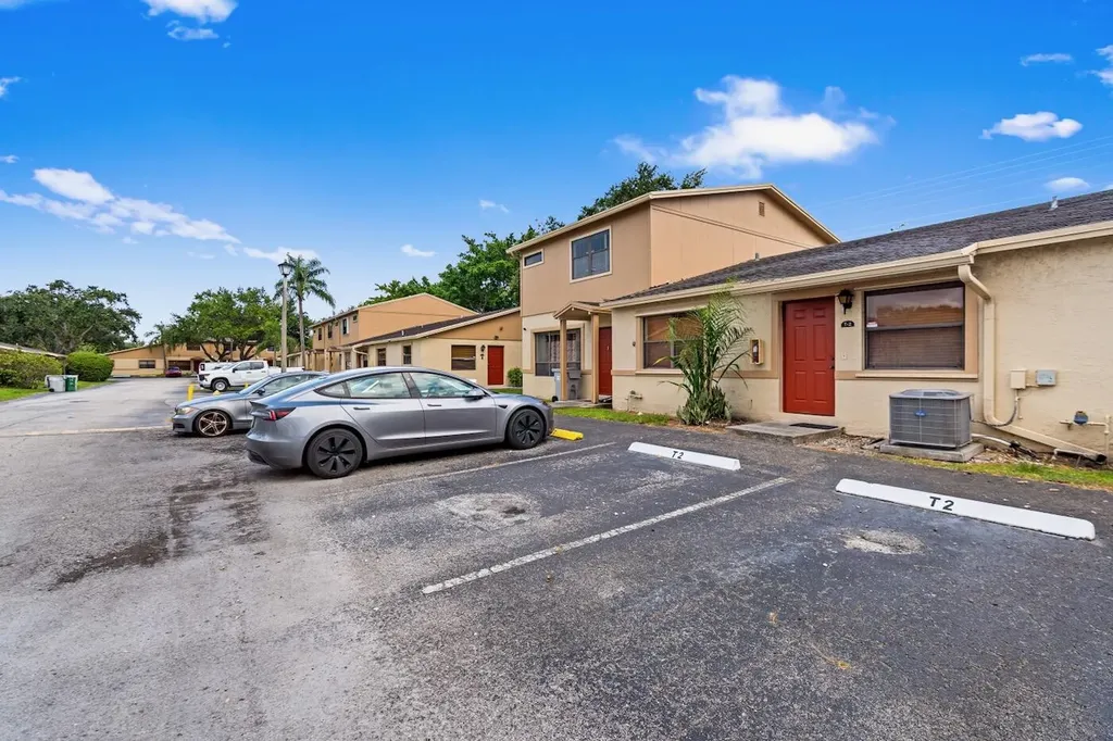 3370 Beau Rivage Drive Pompano Beach FL 33064