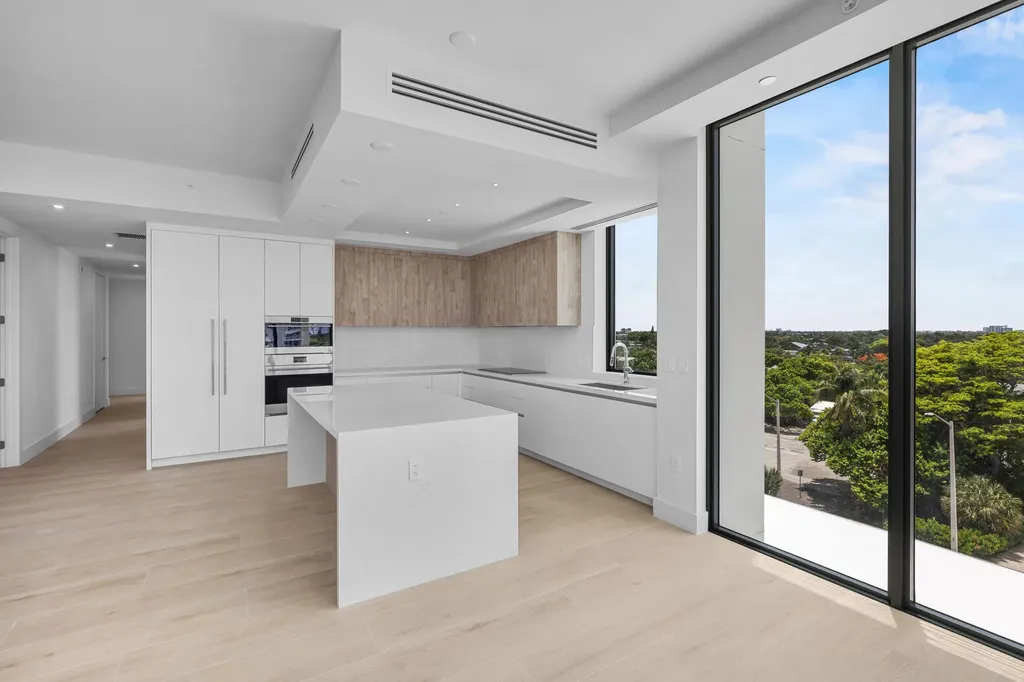 305 Briny Avenue Pompano Beach FL 33062