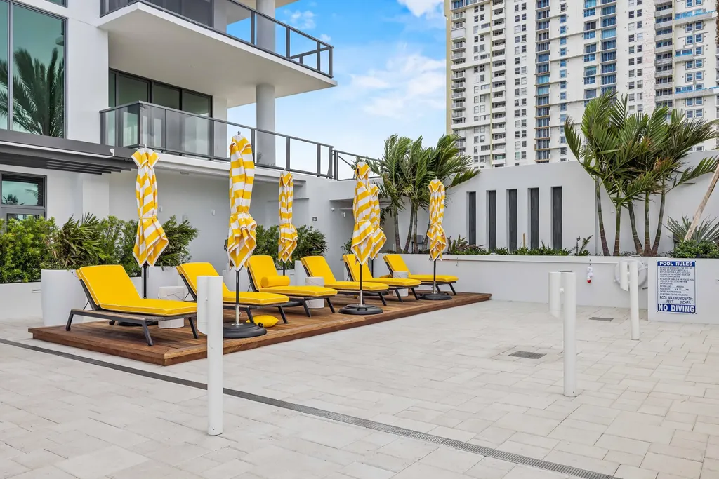 305 Briny Avenue Pompano Beach FL 33062