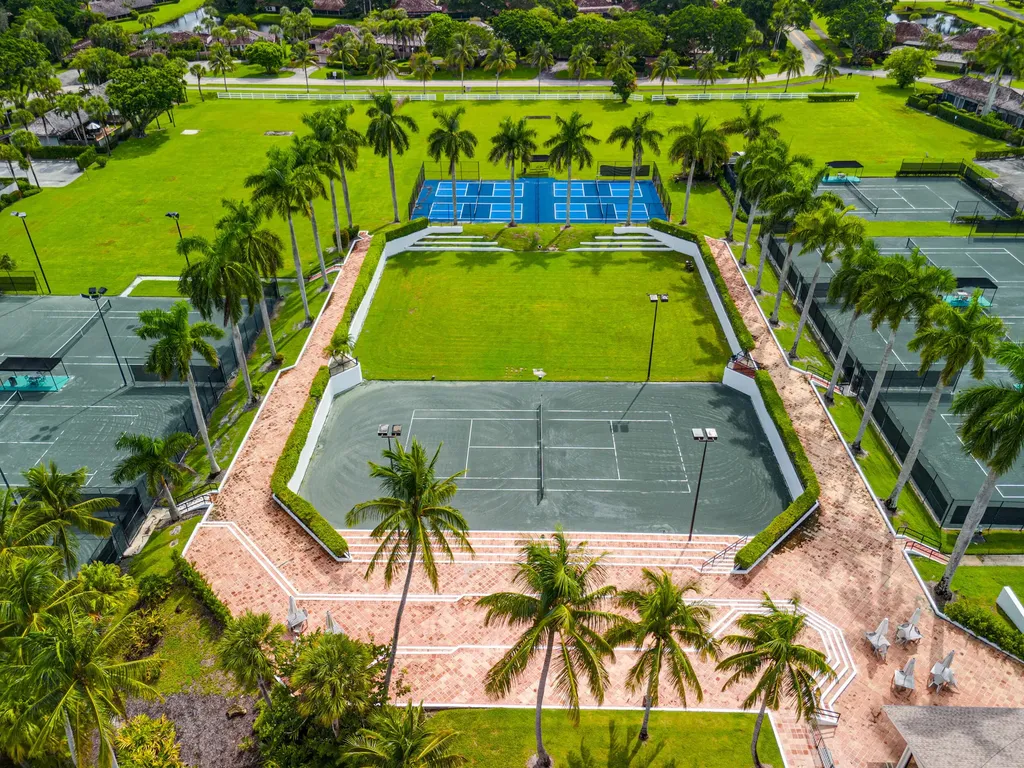 13334 Polo Club Road Wellington FL 33414