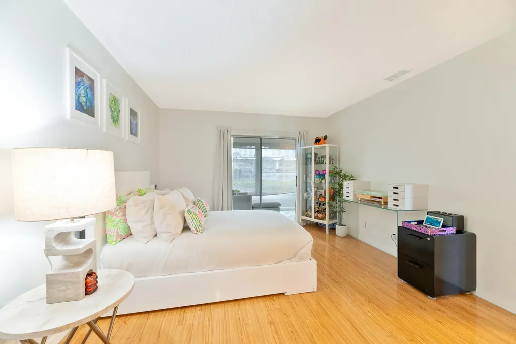 32 Abbey Lane Delray Beach FL 33446