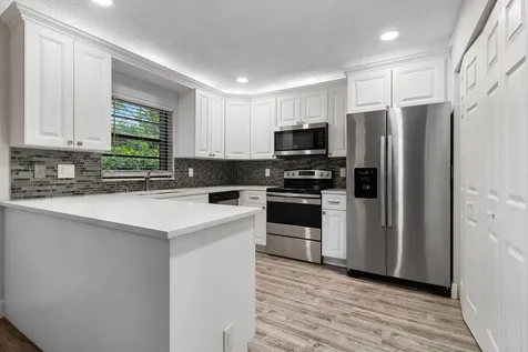 9 Vía De Casas Norte Boynton Beach FL 33426