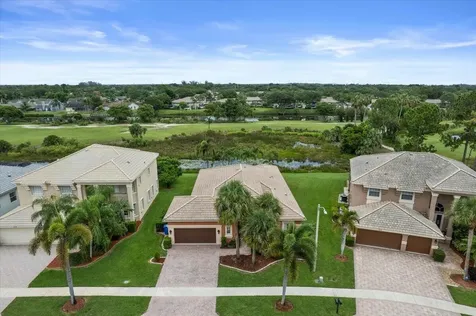 2112 Bellcrest Court Royal Palm Beach FL 33411